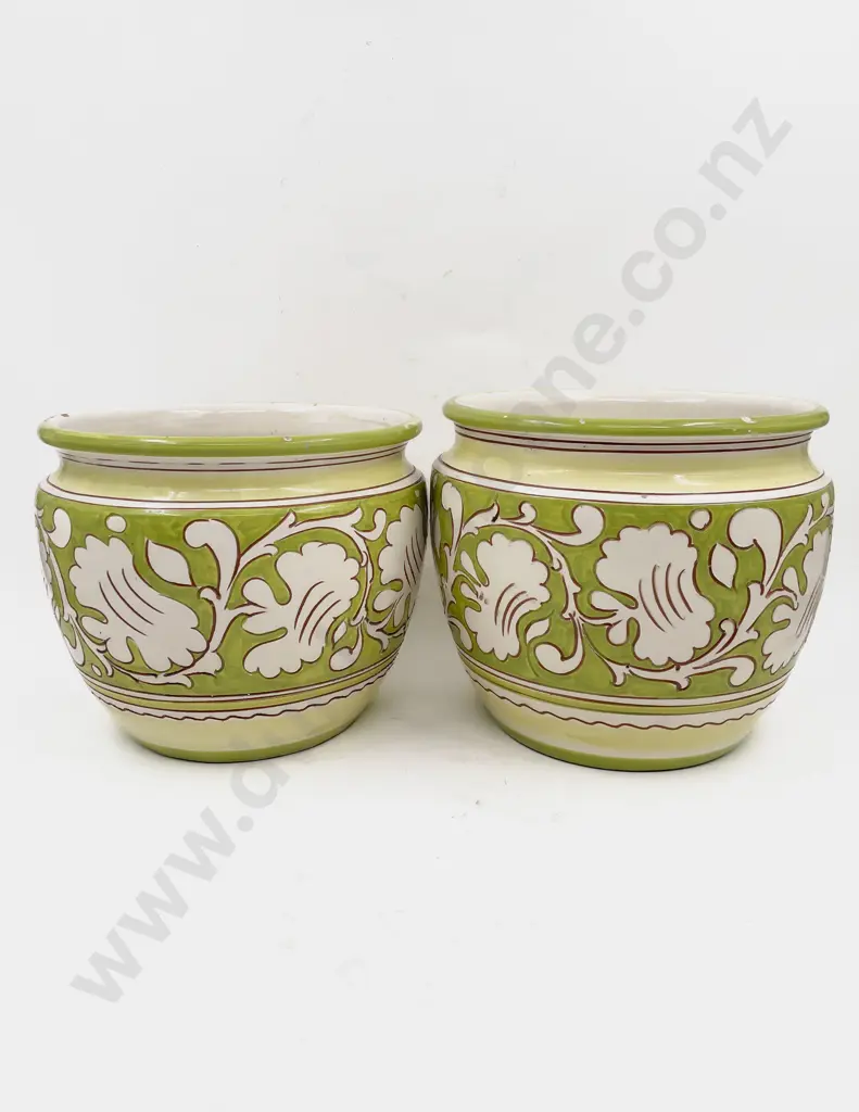 Near Pair of Italian Jardinieres Image 1++