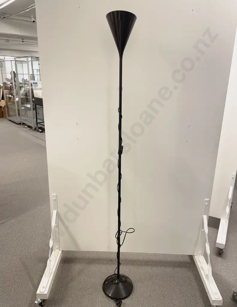 Modern Uplighter Image 1++