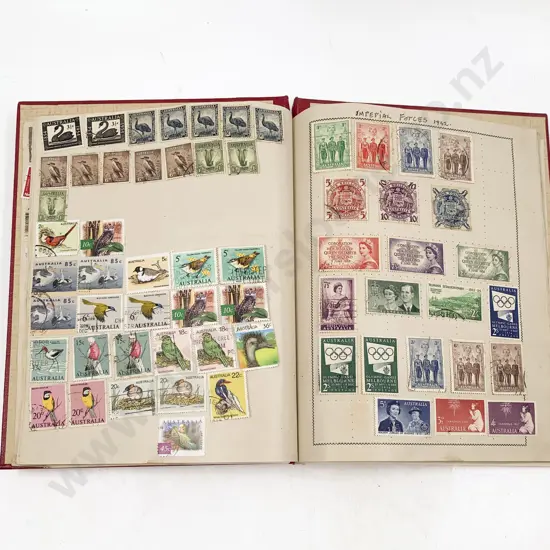 Australia Vintage Stamp Album and South Australia Victoria Stamps (18)