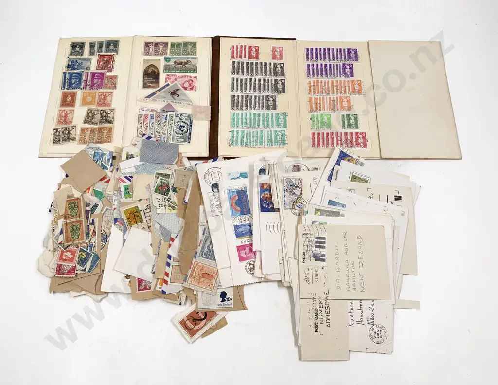 Asstd World Postal Histories Stamp Blocks Un-sorted Loose and Vintage empty stamp folders Image 1++