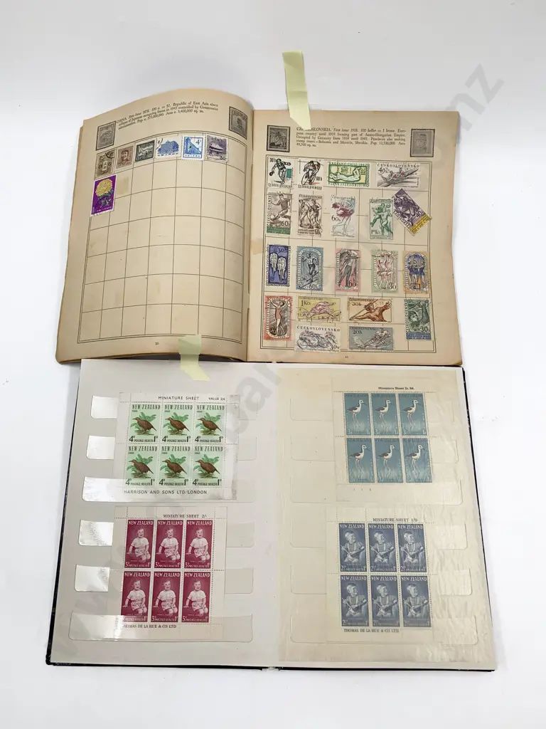 Six Vintage Albums World and some NZ & Australian Stamps Image 1++