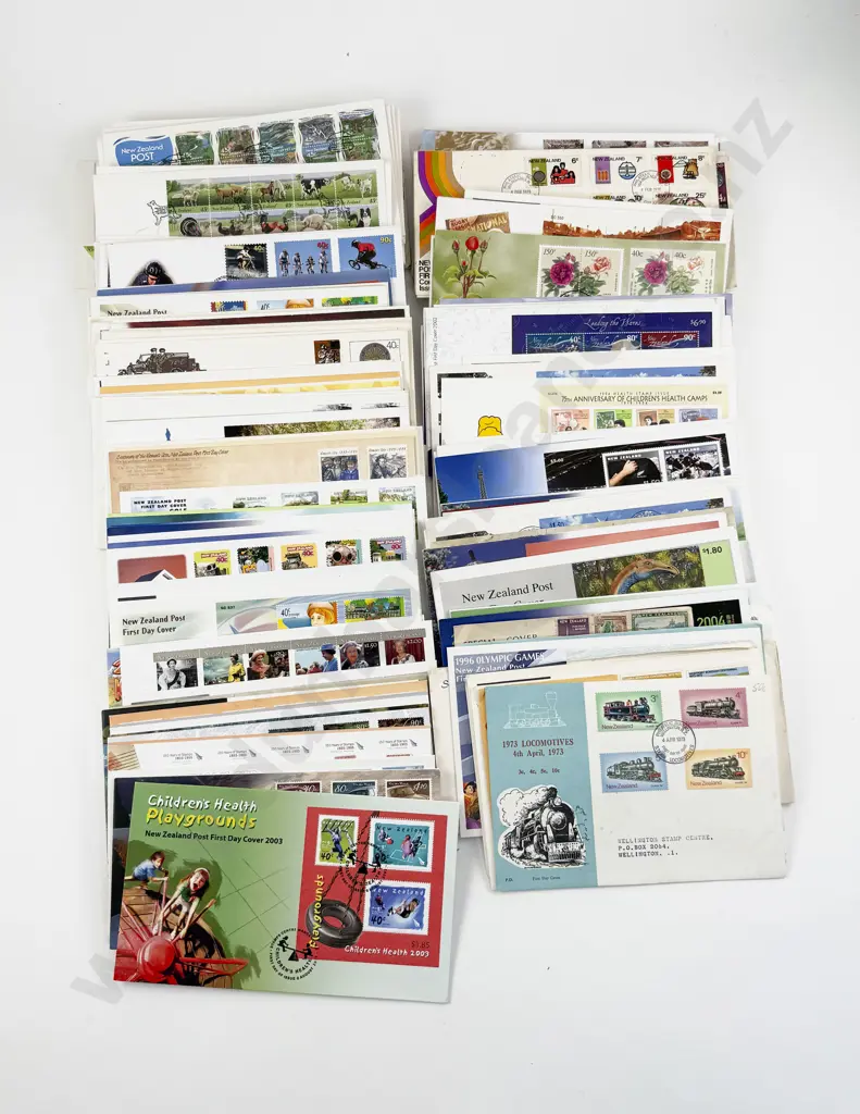 NZ Shoe Carton Qty Mainly Decimal FDC's Image 1++