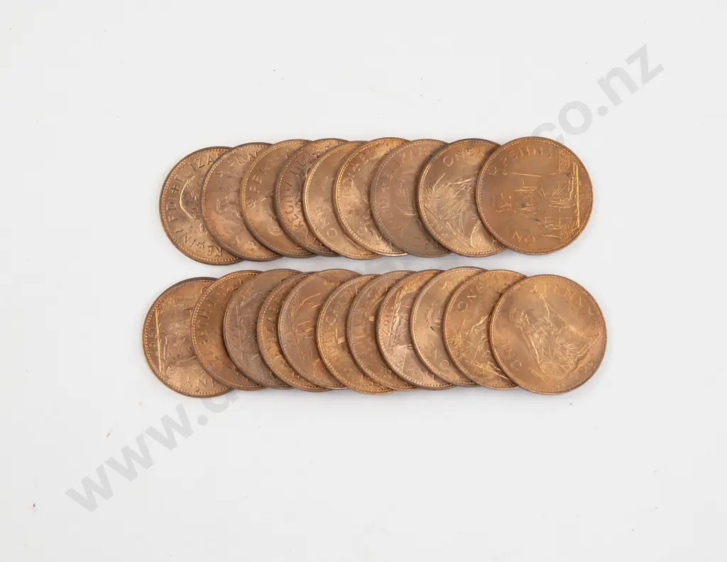 UK 1967 Twenty UNC Copper Pennies Image 1++