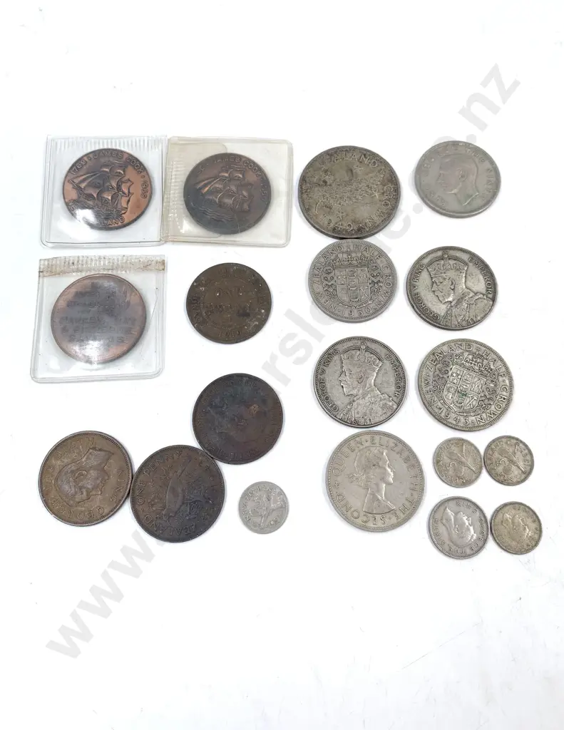 NZ Six Half Crowns 1949 Crown Three Cook Savings Bank Comm and odd coinage Image 1++