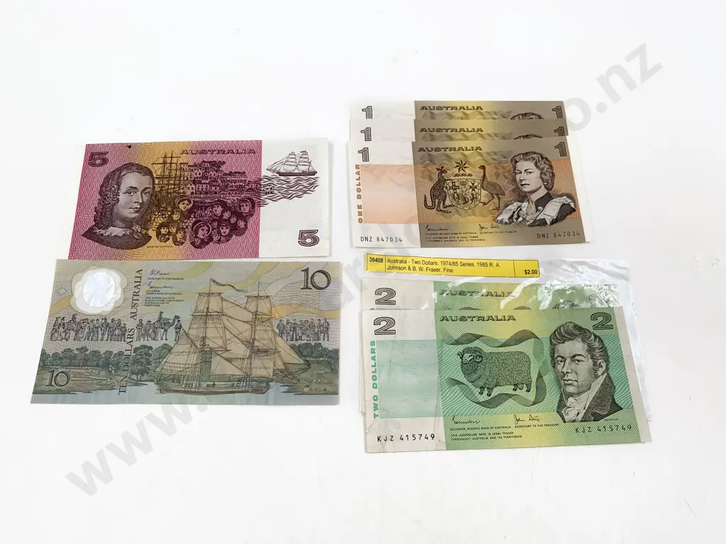 Aust Bank Notes $10 $5 $2 x 2 $1 x2 Image 1++
