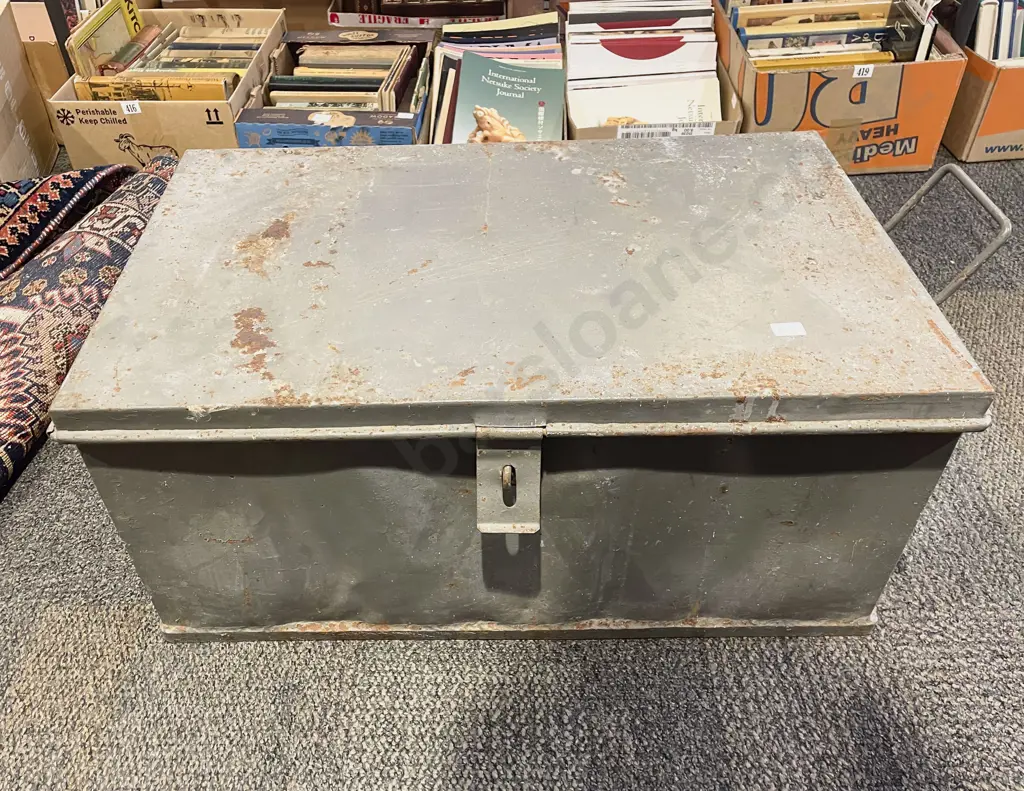 Vintage Ebonized Wooden Propeller Boss Image 1++