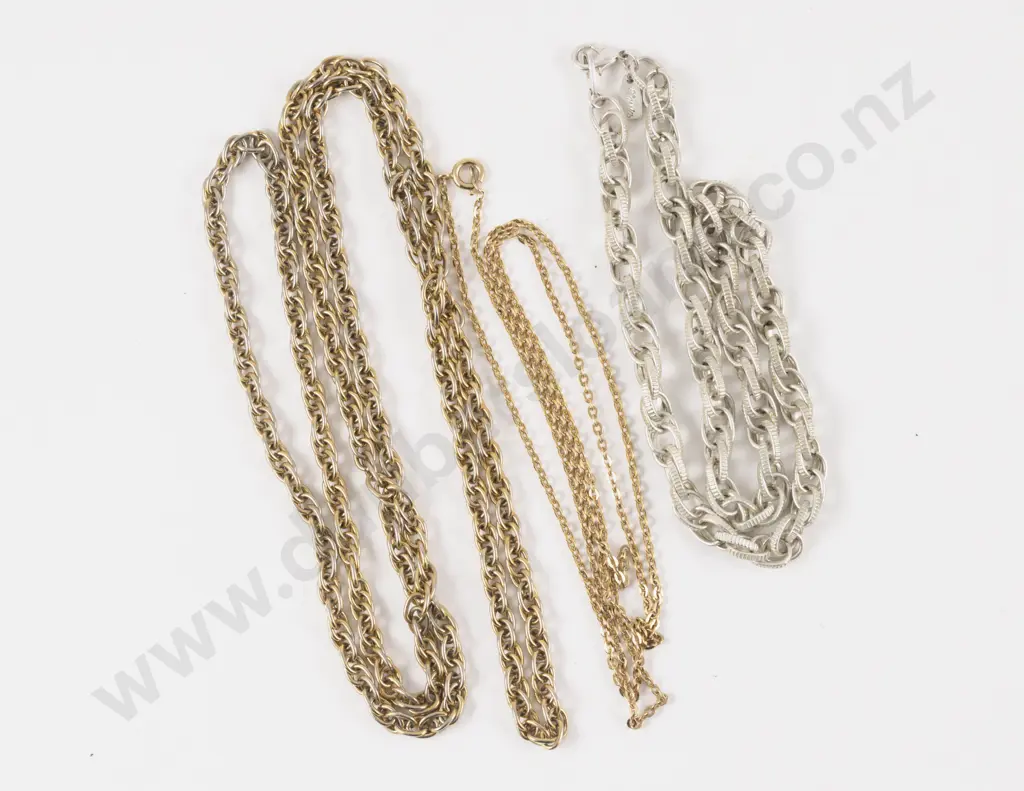 Collection of Three Costume Jewellery Neck Chains Image 1++