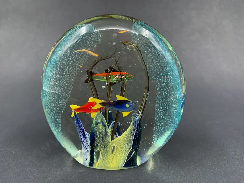 Ken Jasper Art Glass Paperweight Image 1++
