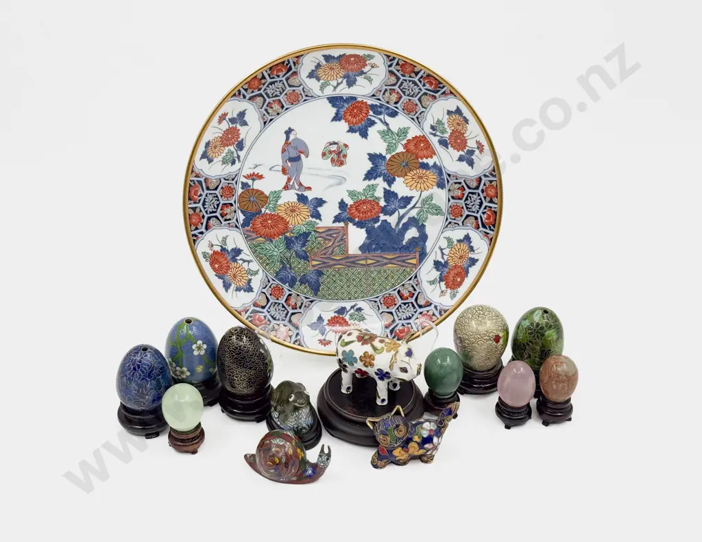 Quantity of Assorted Cloisonné Ornaments Etc Image 1++