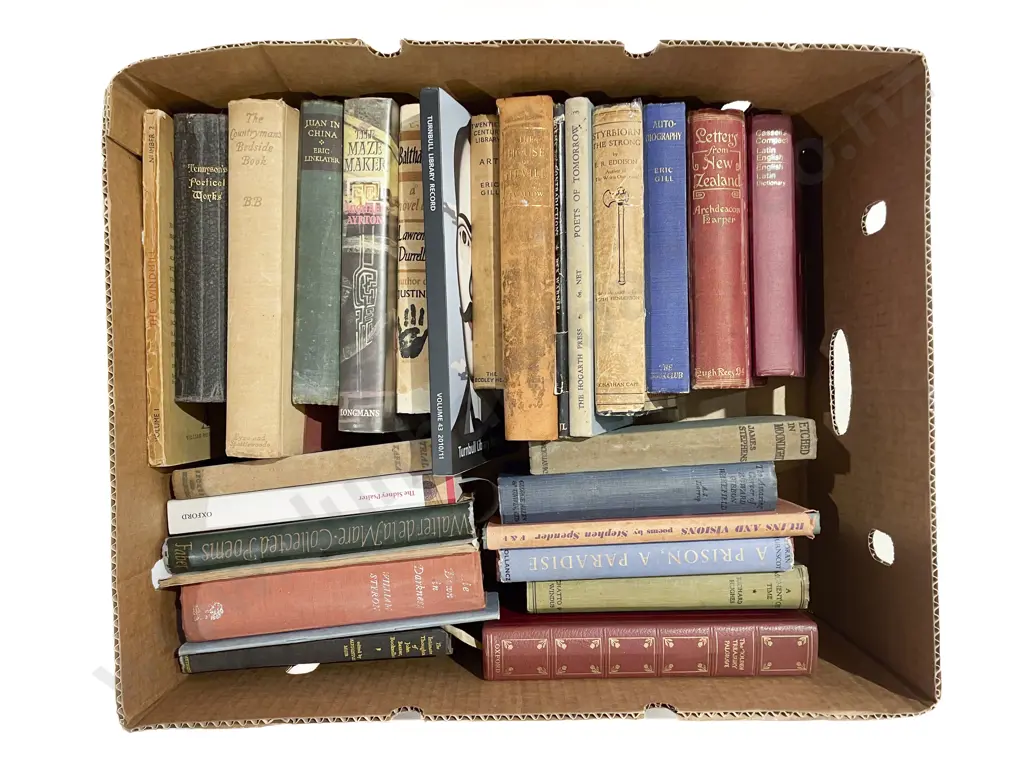 Box of Assorted Vintage Books Image 1++