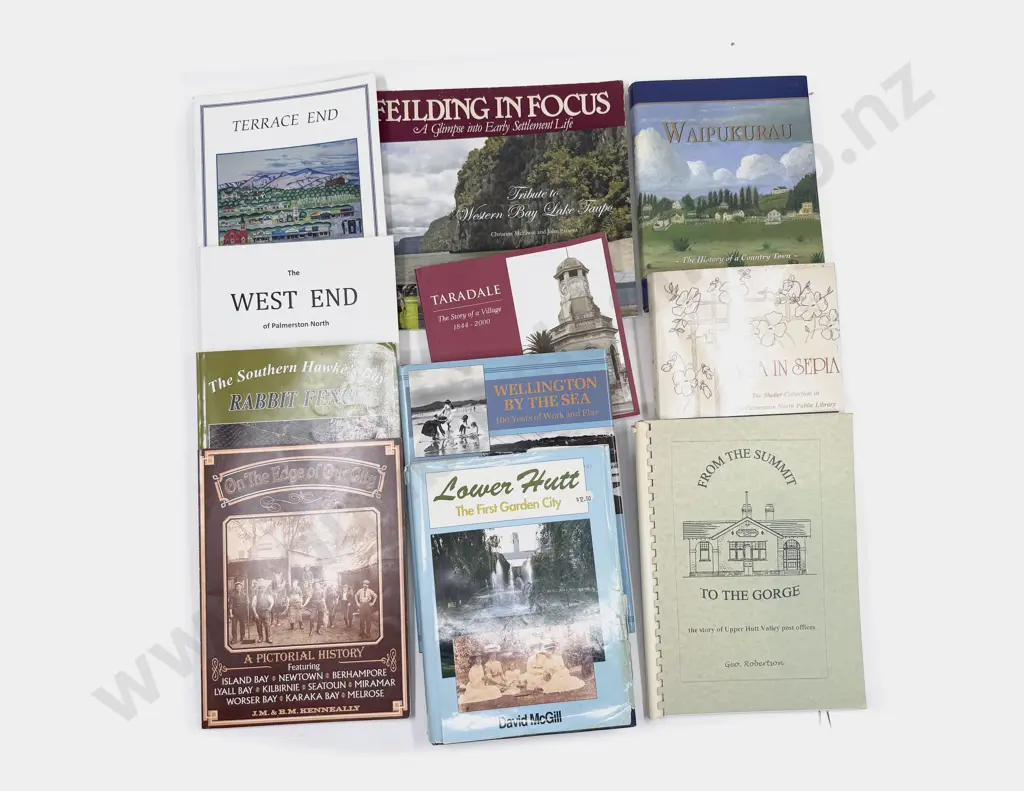 Quantity of Assorted NZ Reference Books Image 1++