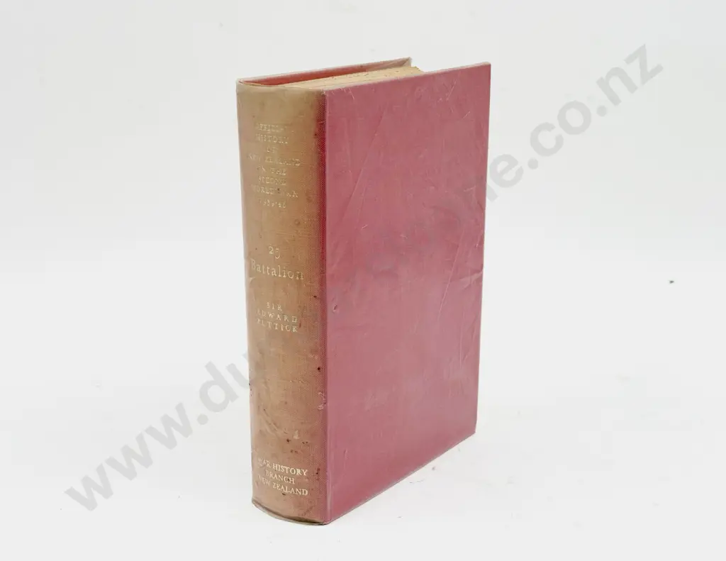 Official History of NZ in WWII: 25th Battalion - Sir Edward Puttick Image 1++
