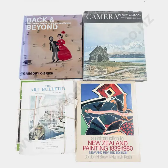 Quantity of Assorted Art Bulletin Journals & Art Reference