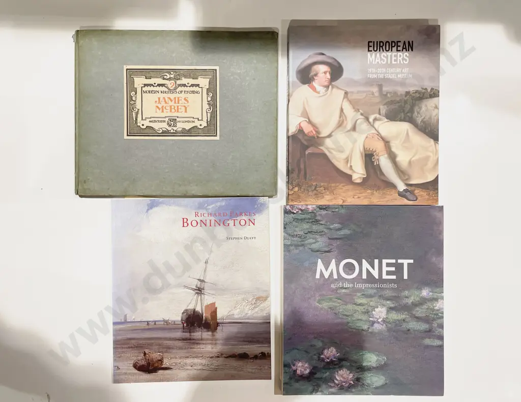 Quantity of Assorted Art Reference Etc Image 1++