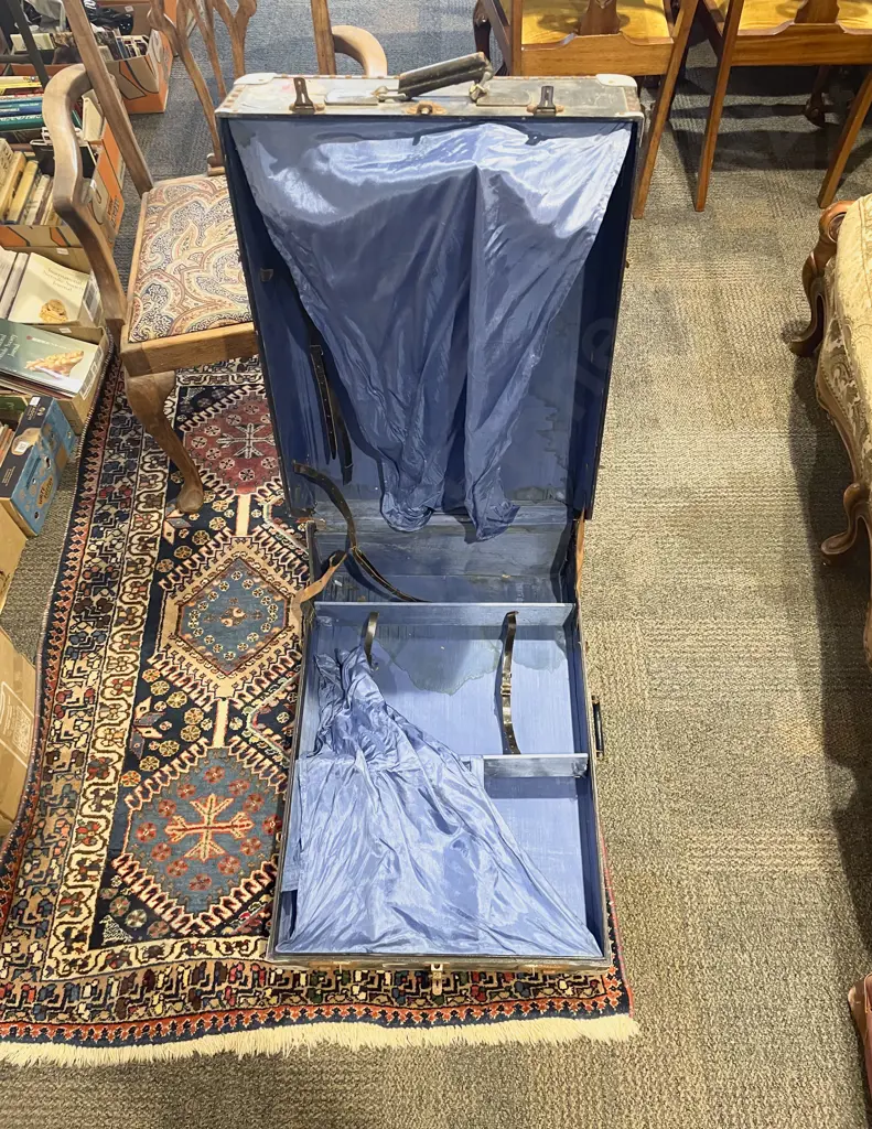 Two Vintage Suitcases Image 1++