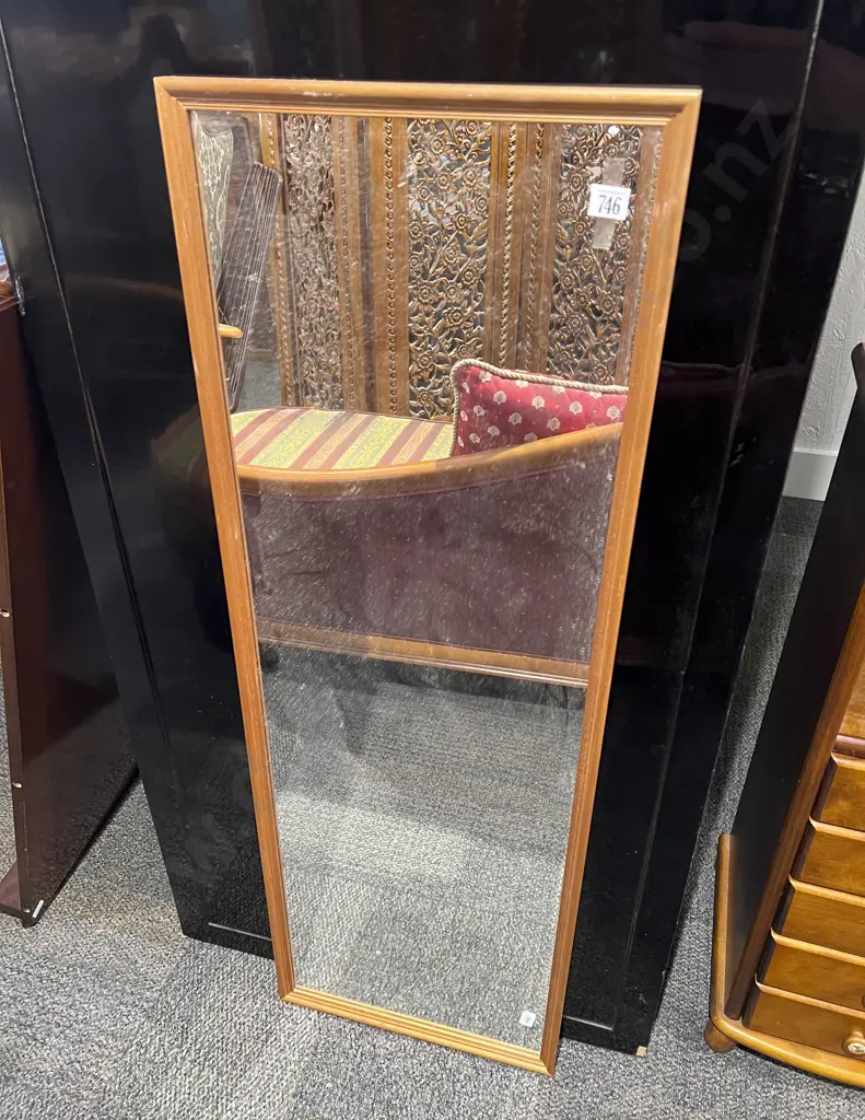 Rectangular Wall Mirror Image 1++