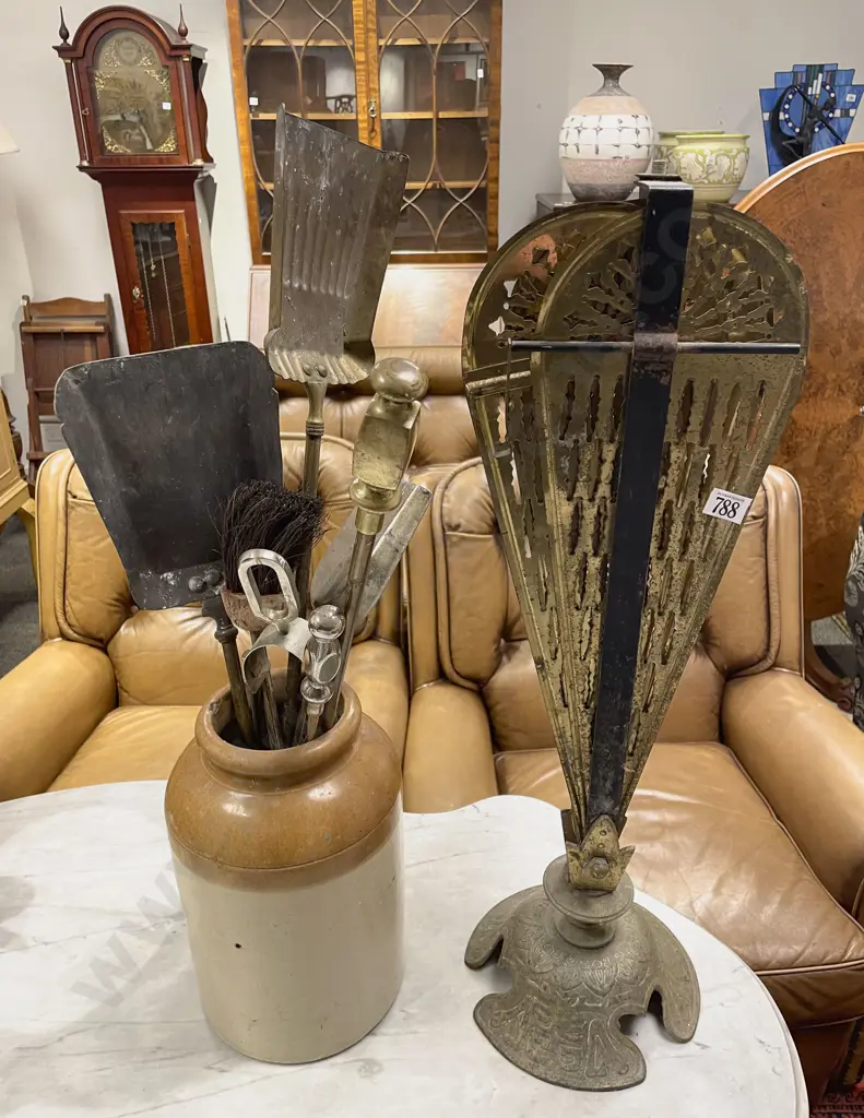Brass Fan Fire Screen (faults) with Assorted Fire Tidy Implements in Stoneware Crock Image 1++