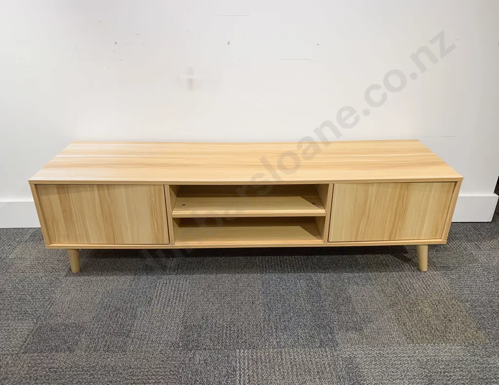 Modern Entertainment Stand Image 1++