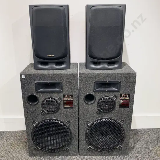 Pair of Linear Phase Speakers Together with Pair of Awa Speakers