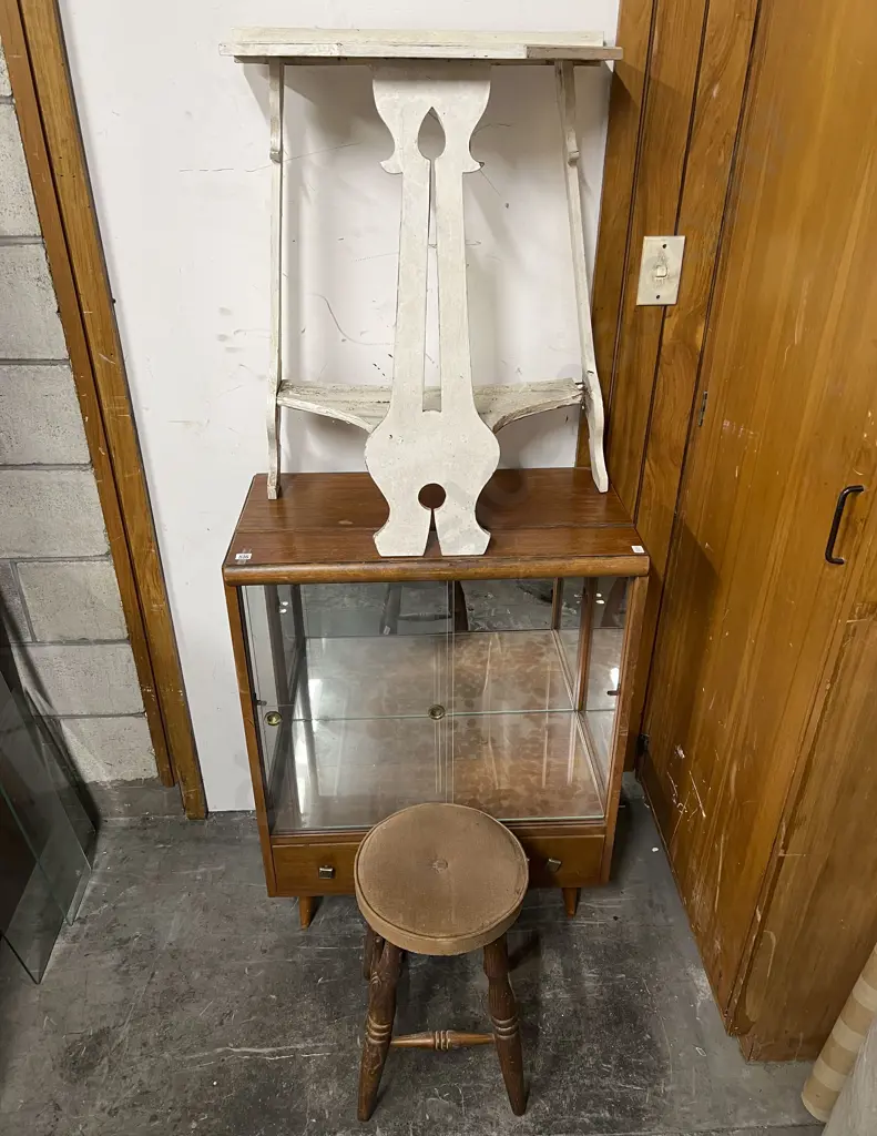 Glazed China Cabinet with Stool and Hall Table Image 1++