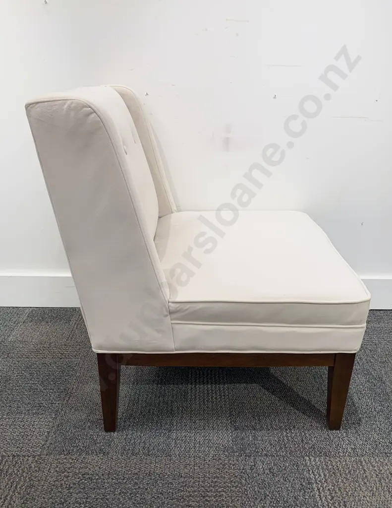 Modern Bedroom Chair Image 1++