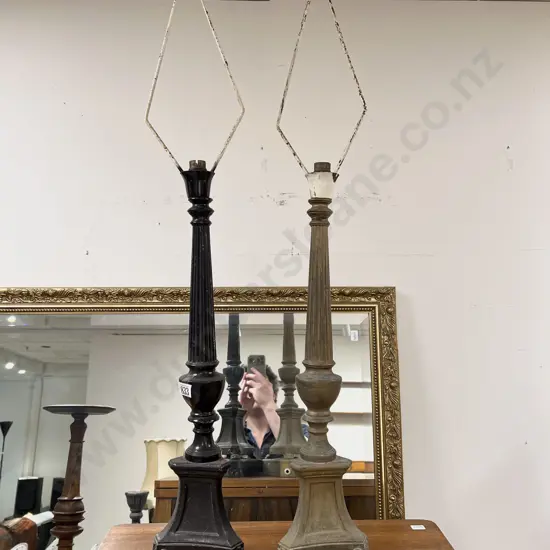 Near Pair of Vintage Table Lamps (faults)