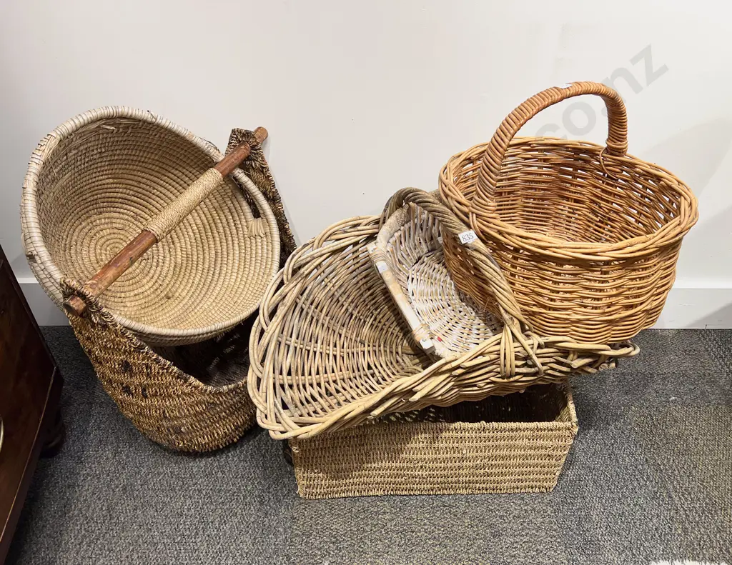 Qty of Assorted Wicker and Rattan Baskets Etc Image 1++