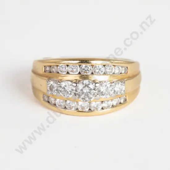 18ct 23Stone Diamond Band Ring