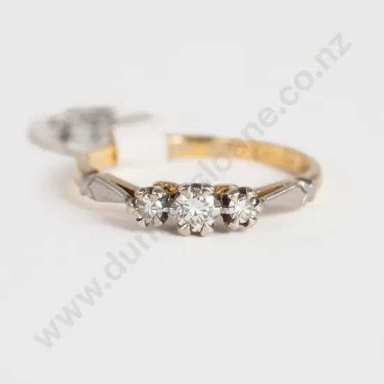 18ct Three Stone Diamond Ring