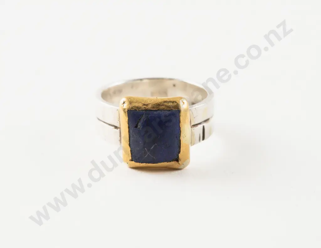 NZ Jeweller Barry Clarke 18ct and S/S Single Stone Lapis Ring Image 1++