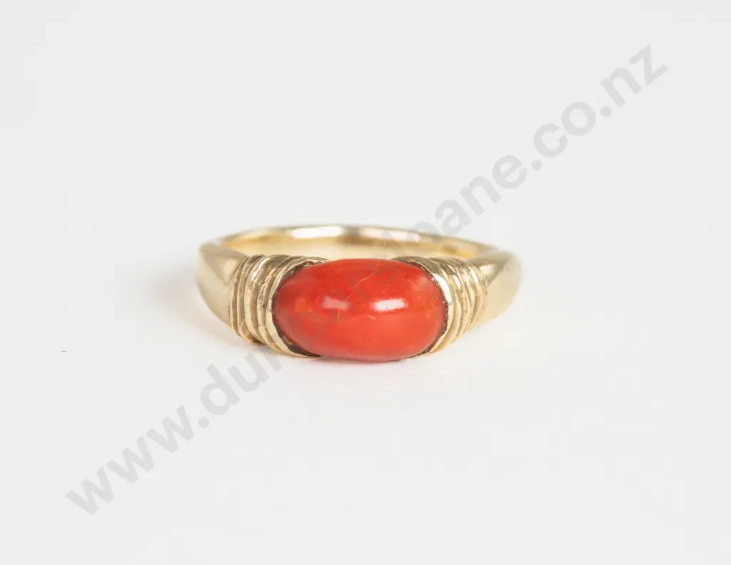 9ct Single Stone Coral Ring Image 1++