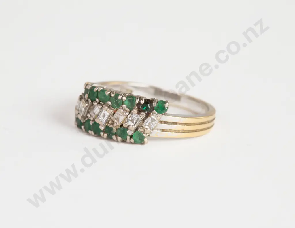 18ct 21Stone Emerald and Diamond Band Ring Image 1++