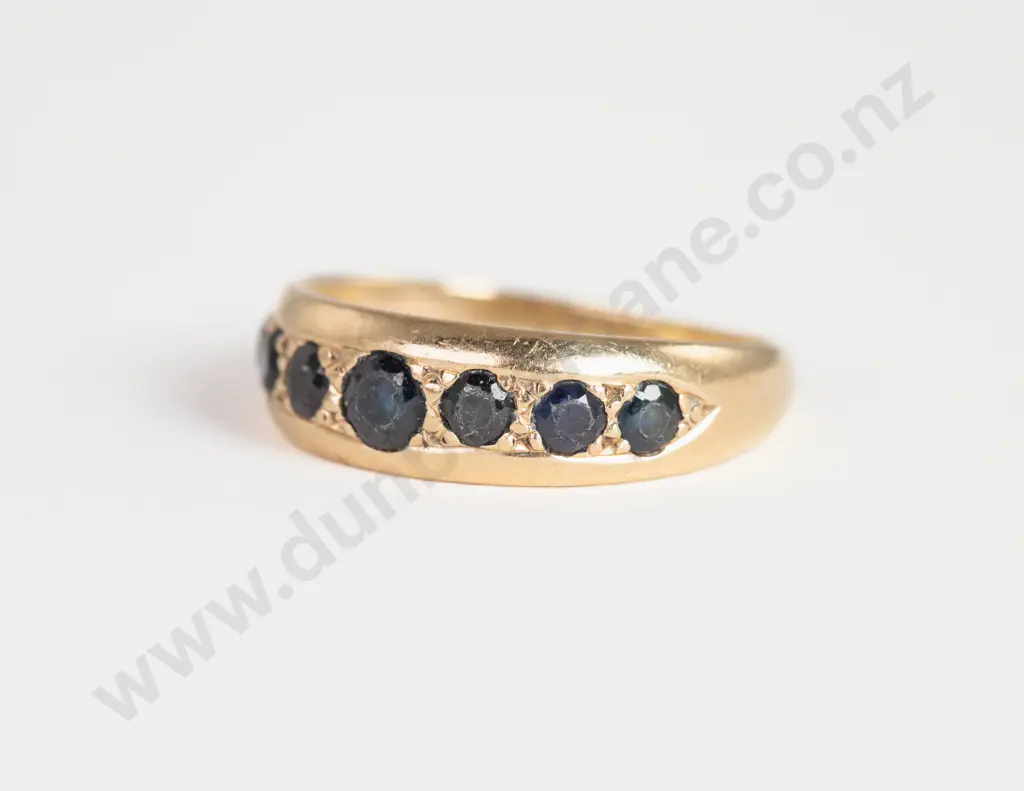 9ct Seven Stone Sapphire Band Ring Image 1++