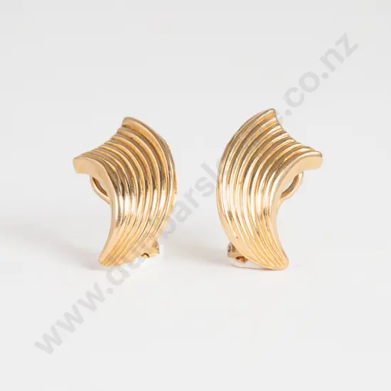 Pair 18ct Gold Clip On Earrings