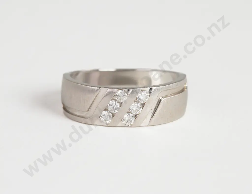 10ct White Gold Six Stone Diamond Gents Band Ring Image 1++