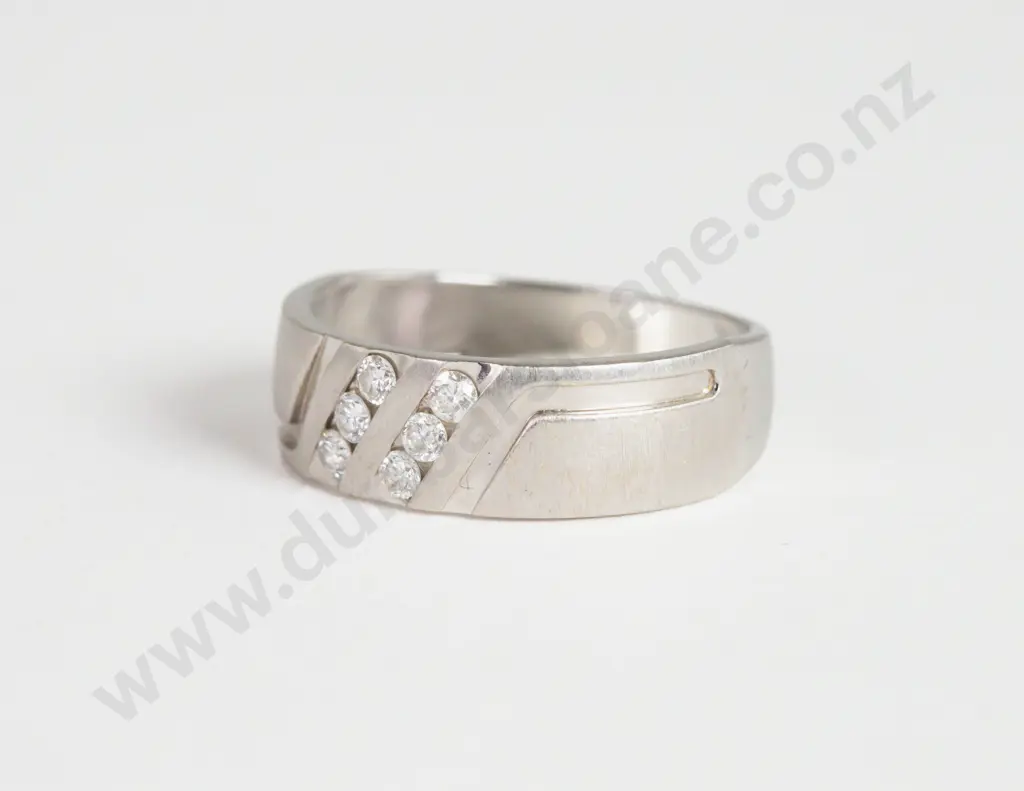 10ct White Gold Six Stone Diamond Gents Band Ring Image 1++