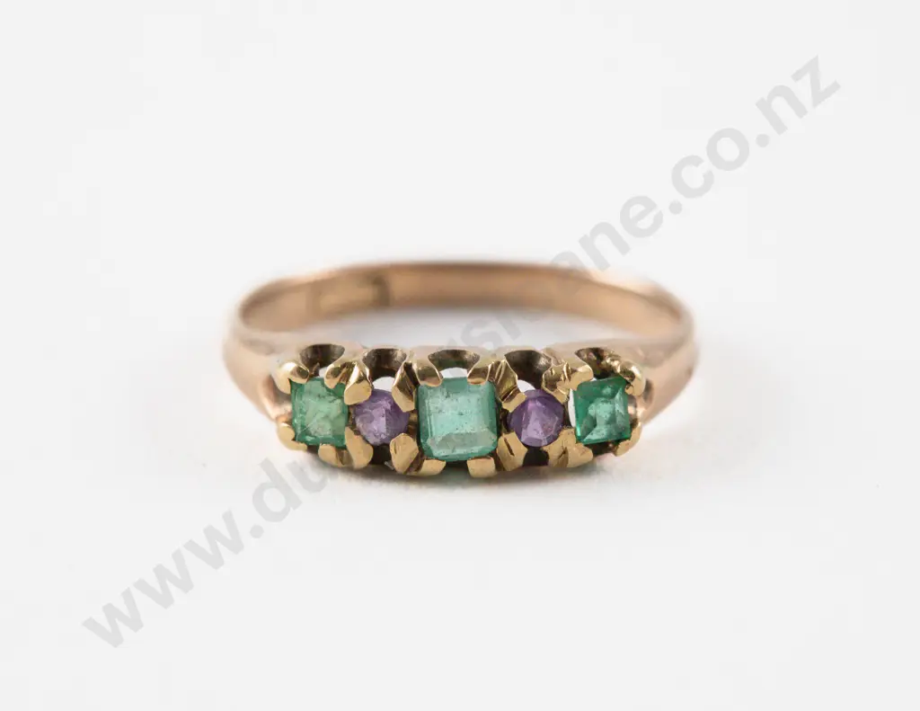 Victorian 15ct Five Stone Emerald and Amethyst Ring Image 1++