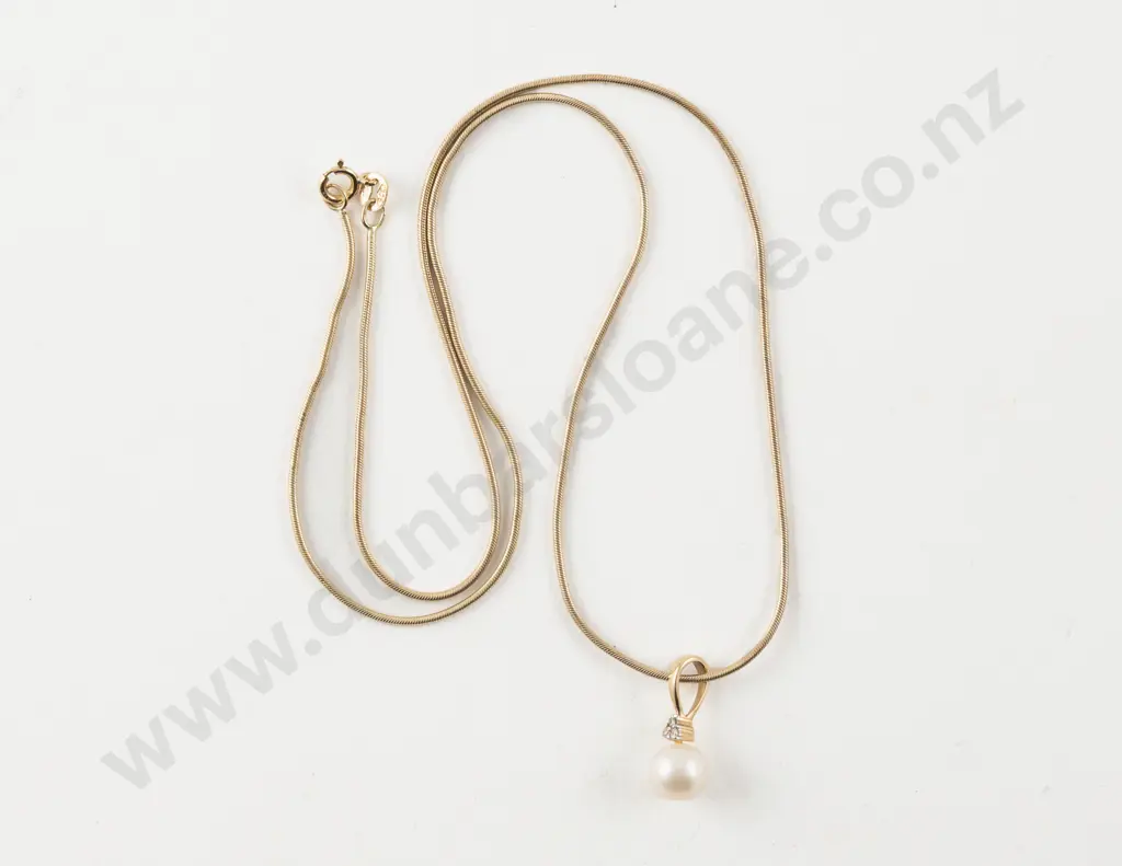 9ct Single Cultured Pearl and Diamond Pendant Image 1++