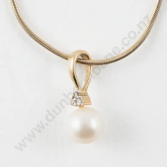 9ct Single Cultured Pearl and Diamond Pendant