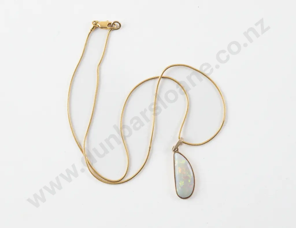 9ct Single Stone White Opal Pendant on Chain Image 1++