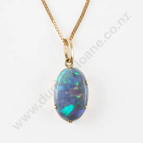 18ct Framed Single Opal Pendant