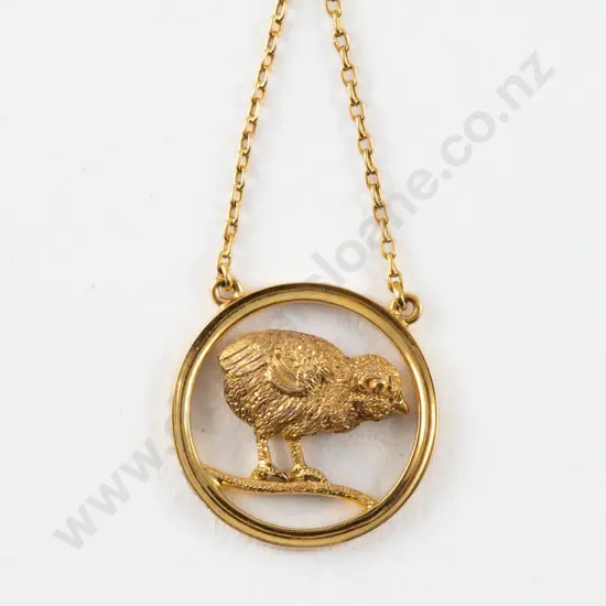 9ct Chick Pendant on 9ct Fancy Link Neck Chain