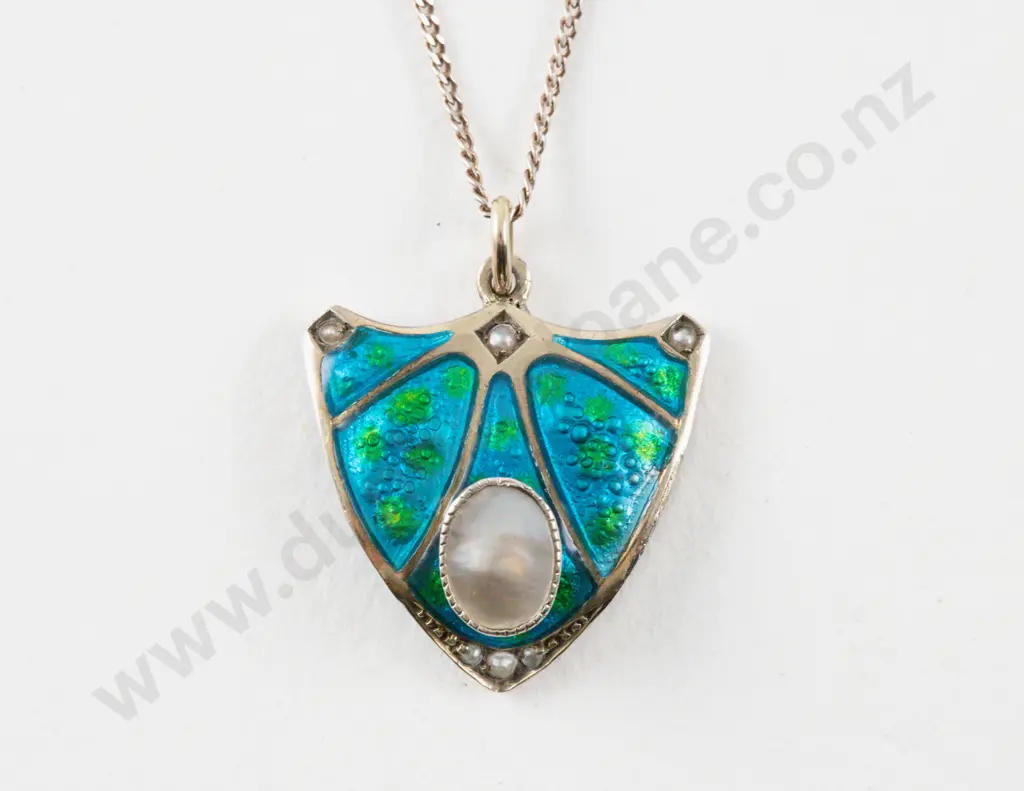 Art Nouveau S/S MOP and Enamel Pendant Image 1++