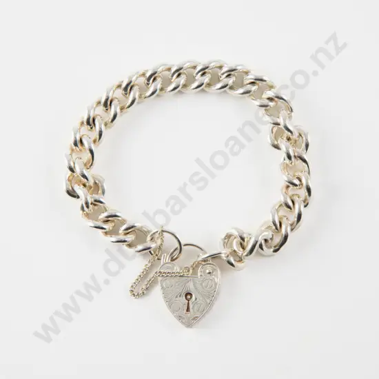 S/S Trace Link Bracelet with Heart Padlock Clasp