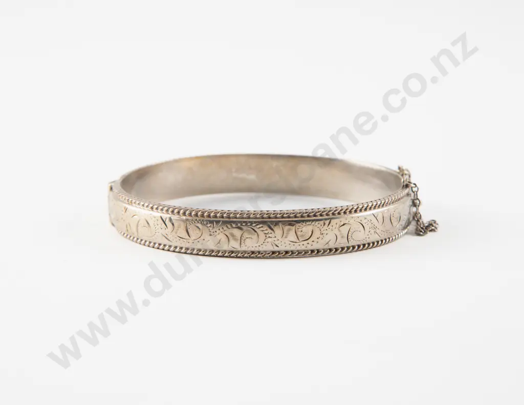 S/S Half Engraved Hinged Snap Bangle Image 1++