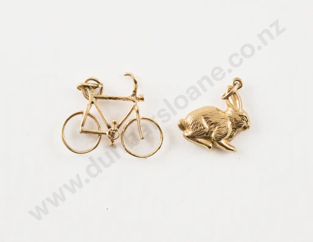 Two 9ct Charms Image 1++