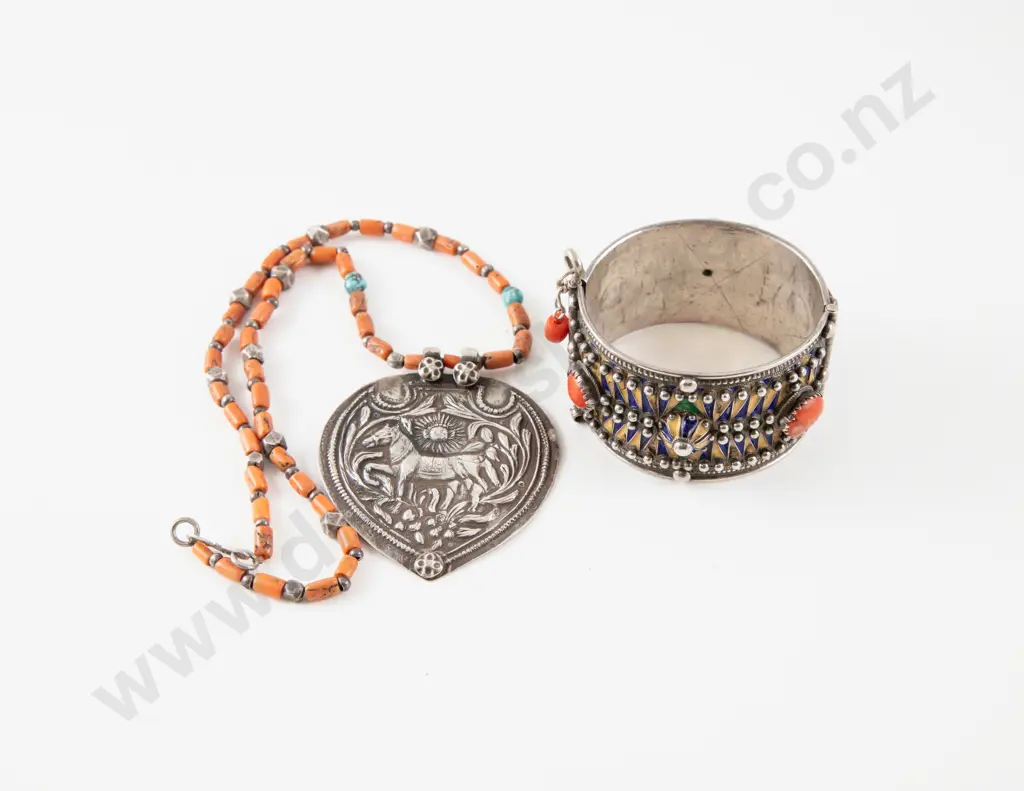 Antique Silver Enamel and Coral Hinged Snap Bangle Image 1++