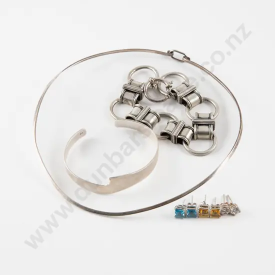 Collection of Sterling Silver Jewellery