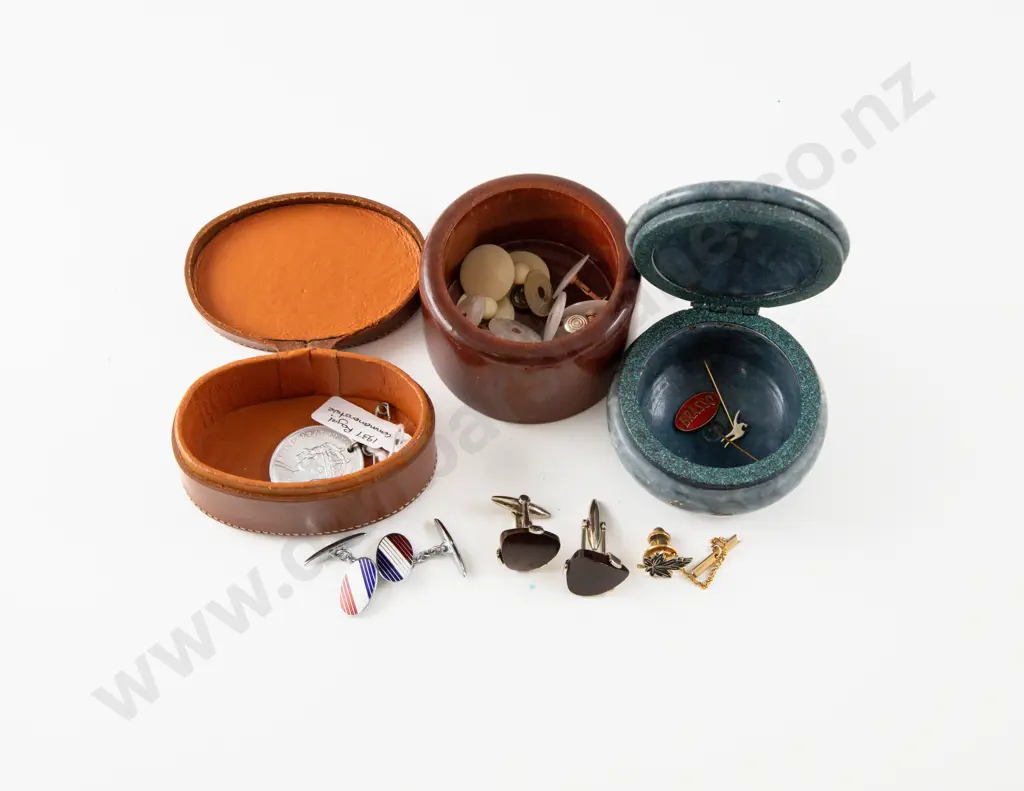 Collection of Assorted Cufflinks Shirt Studs and Trinket Boxes Image 1++