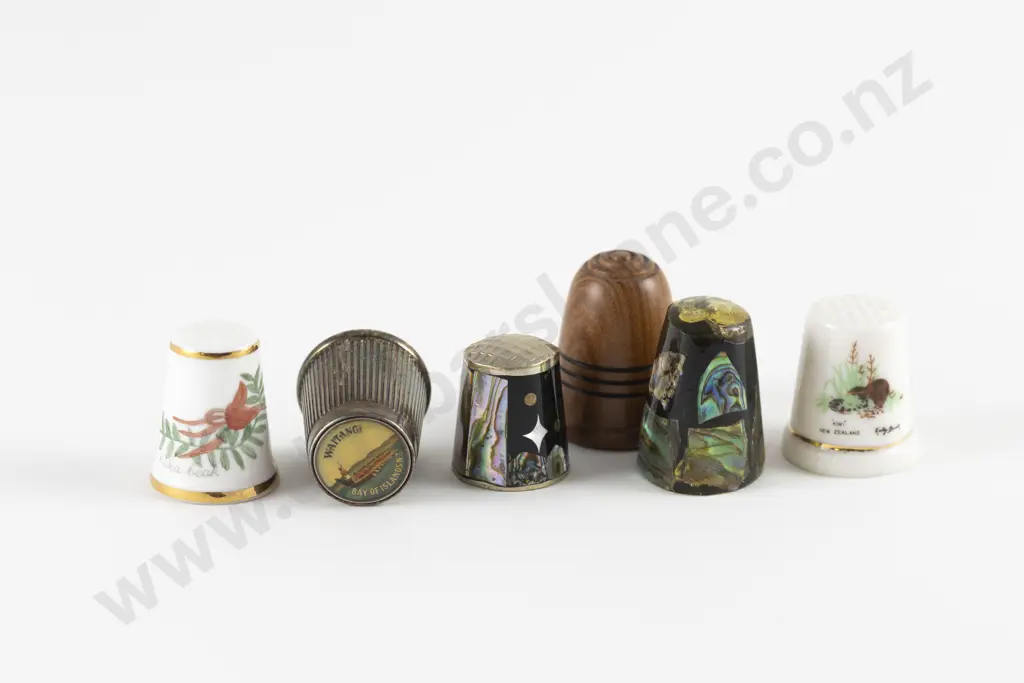 Six Assorted NZ Theme Thimbles Image 1++